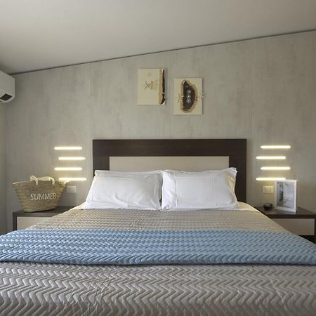 Hotel Ombretta Mare Rimini Exterior photo